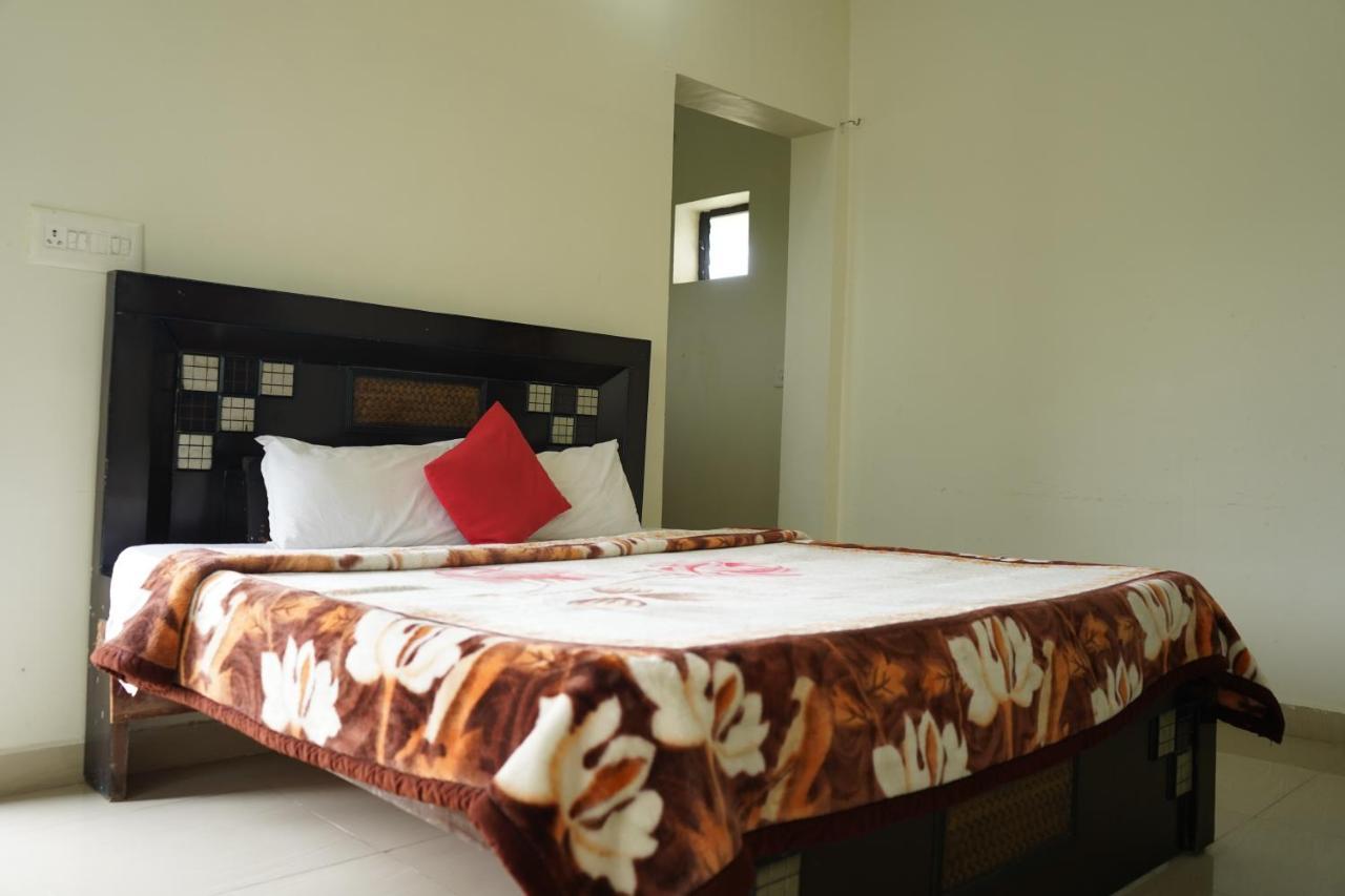 Farm Green View Resort โอร์ชชา ภายนอก รูปภาพ